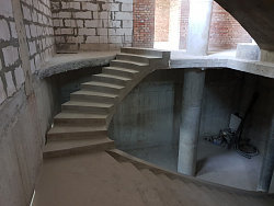 Монолитные лестницы - СтройЛюкс